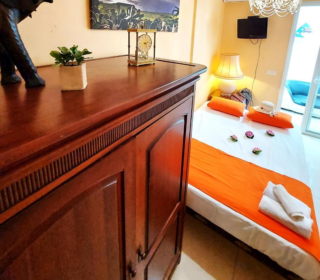 Adeje House 2 Bedrooms, Wifi Free Costa Adeje  Luaran gambar